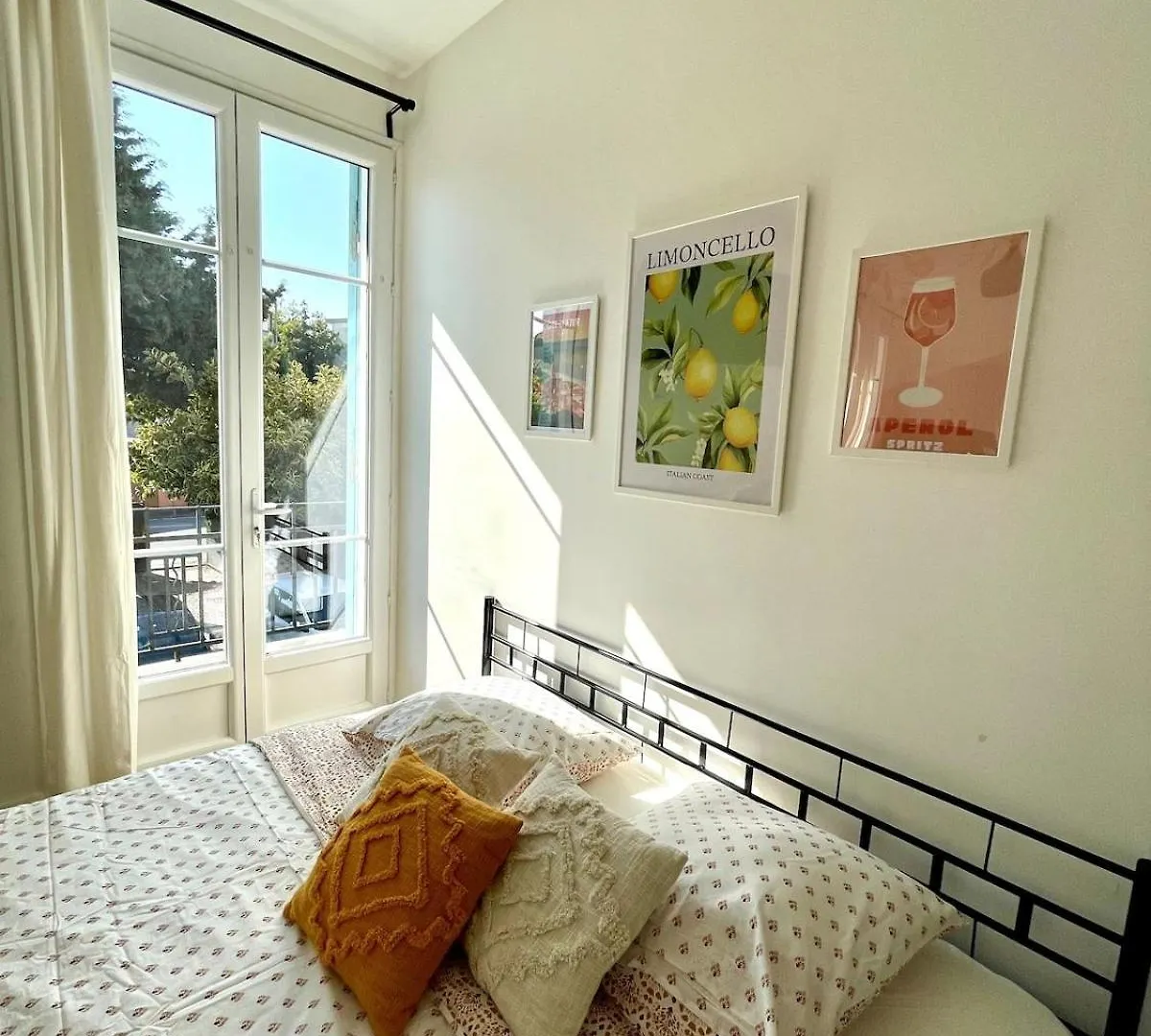 Studio Proche Mer, Avec Terrasse Et Parking Nice Frankrike